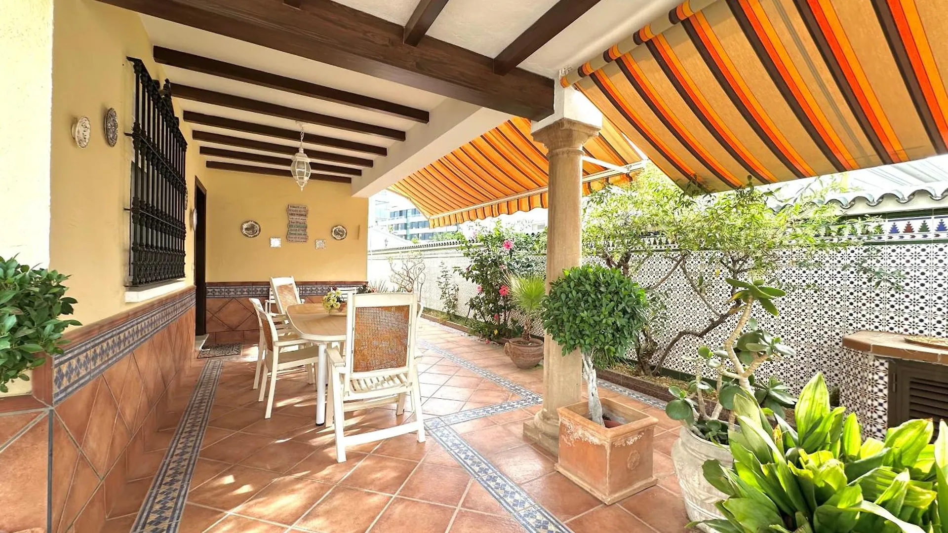 Holiday home Villa Pepita - 3 Dormitorios - 350 Metros Playa - Piscina Torremolinos