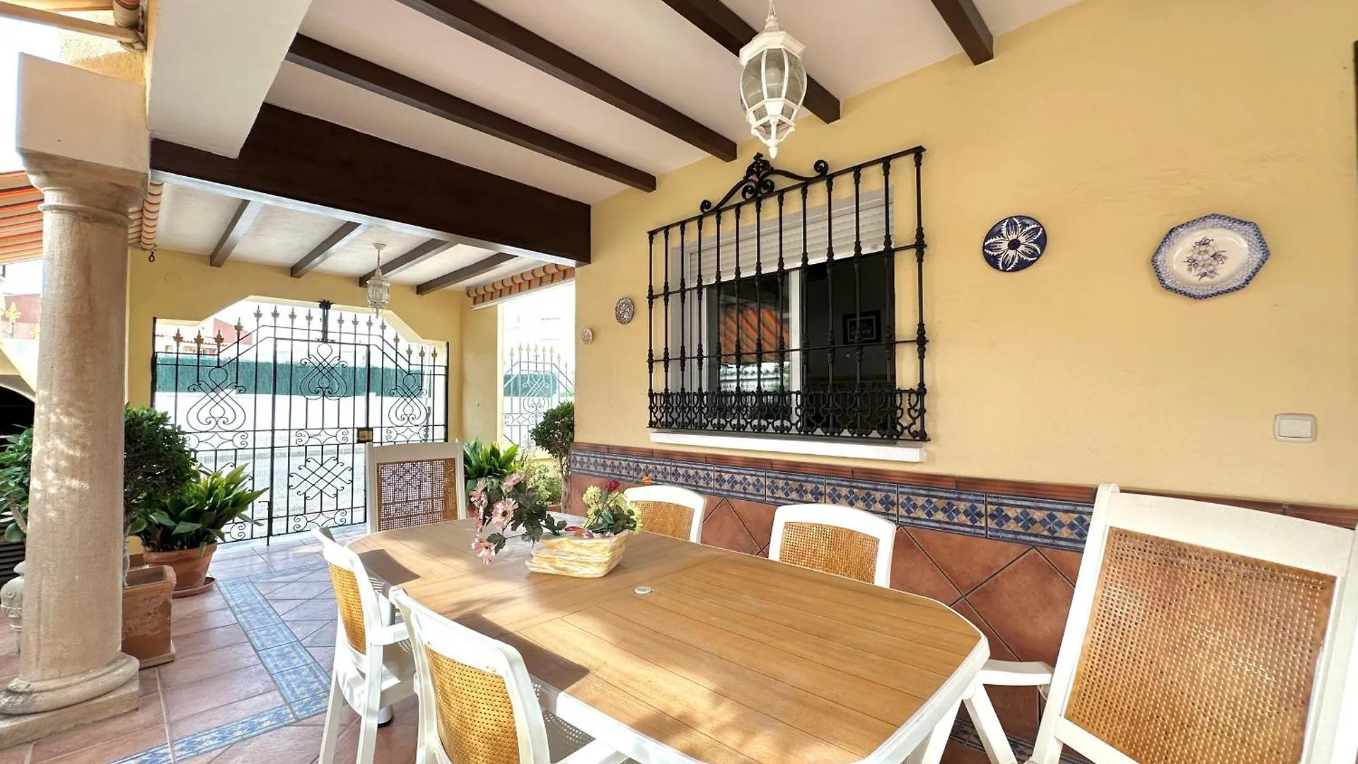 Villa Pepita - 3 Dormitorios - 350 Metros Playa - Piscina Torremolinos 0*,  Spain