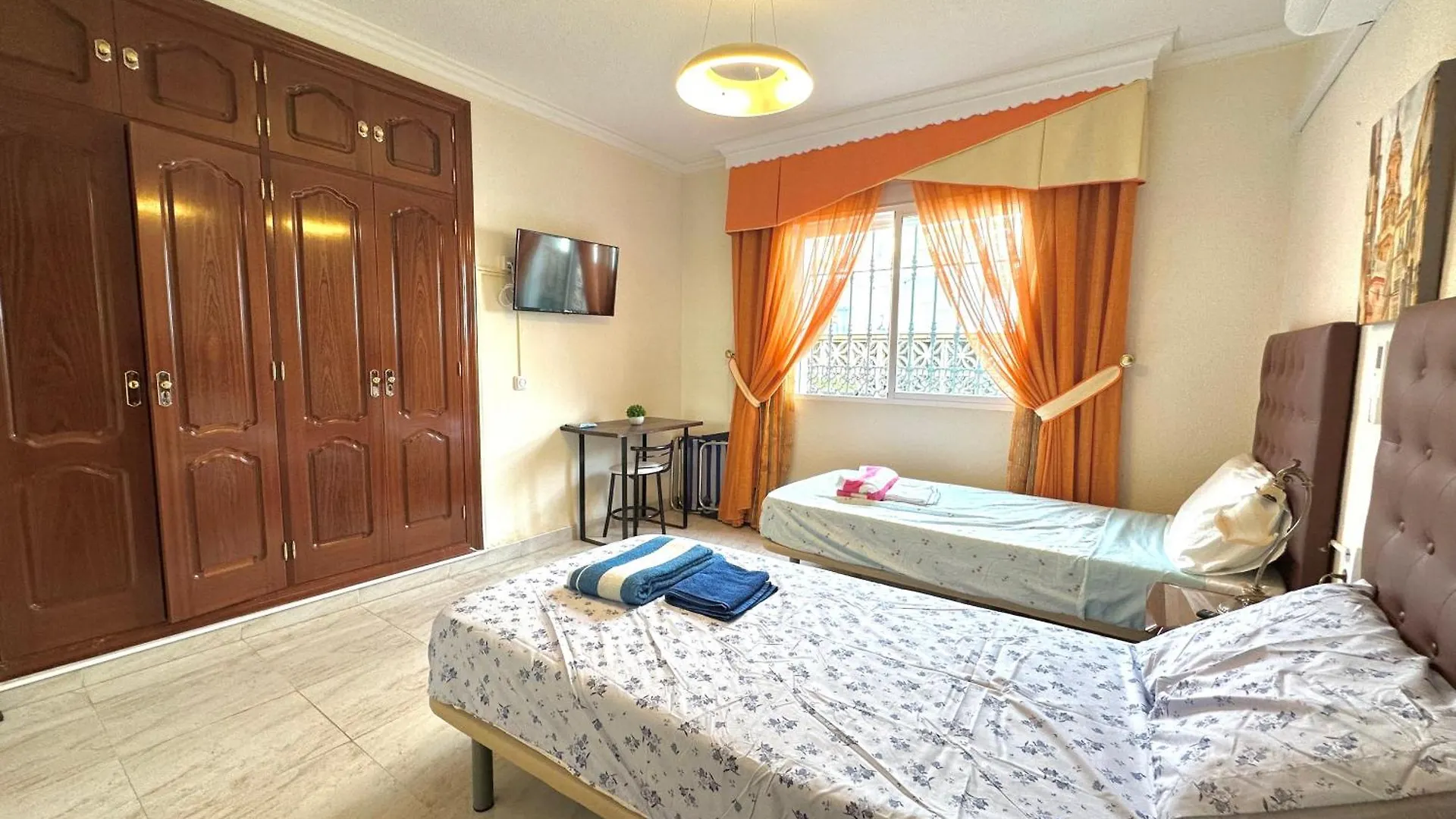 Villa Pepita - 3 Dormitorios - 350 Metros Playa - Piscina Torremolinos